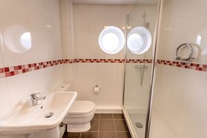 Photo 8- click for photo gallery